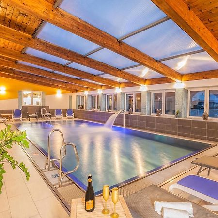 Отель Wellness & Restaurant U Fandy Lhotka  Экстерьер фото