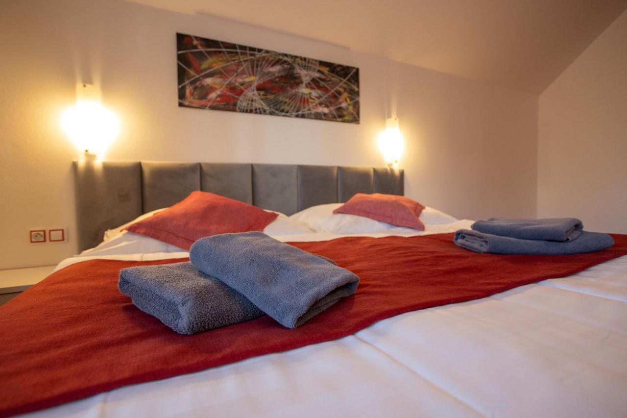 Отель Wellness & Restaurant U Fandy Lhotka  Экстерьер фото